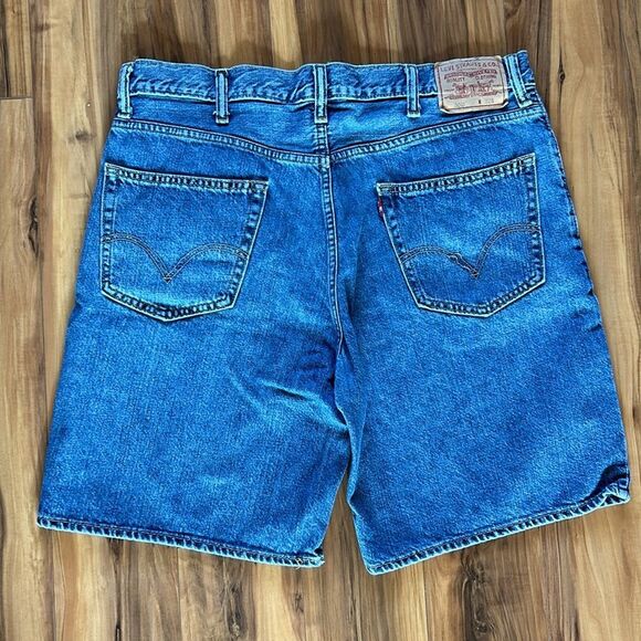 Levi's Men's 550 Relaxed Fit Jean Shorts - Picture 6 of 6